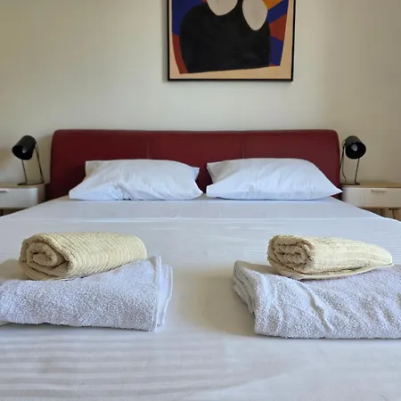 Trstenik Apartment *