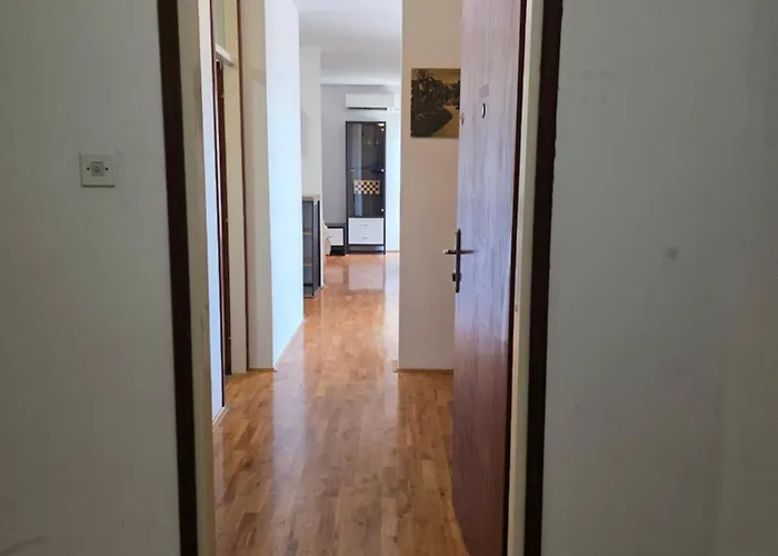 Trstenik Apartment *