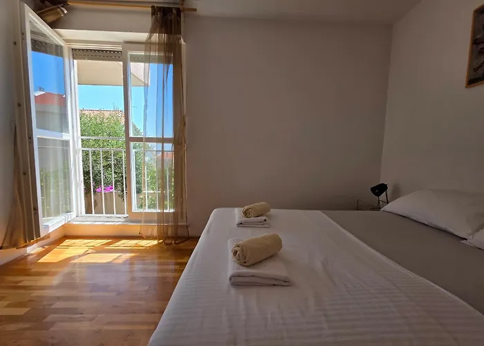 Trstenik Apartamento *