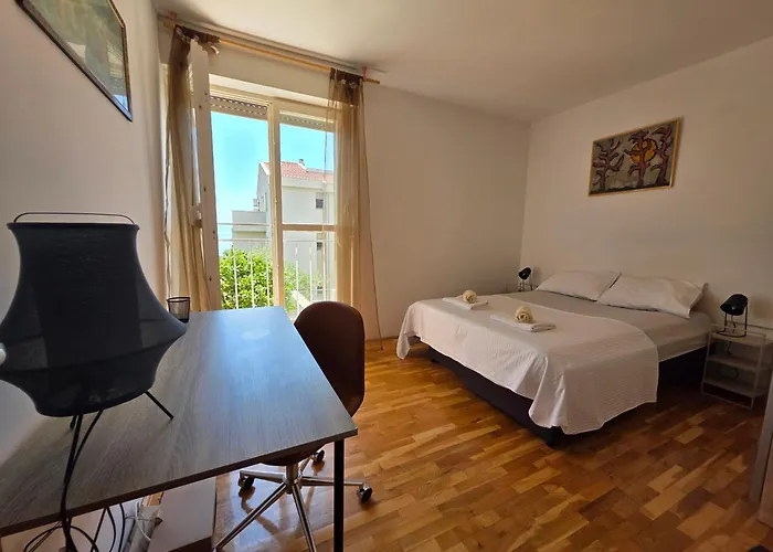 Trstenik Apartamento Split